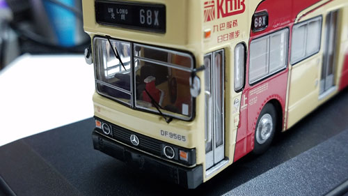 Click on image for larger photograph