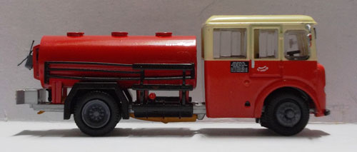 Click on image for larger photograph