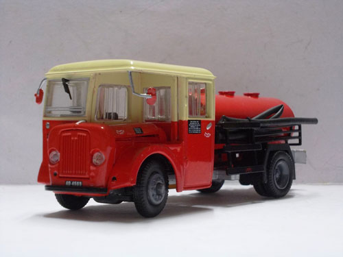 Click on image for larger photograph