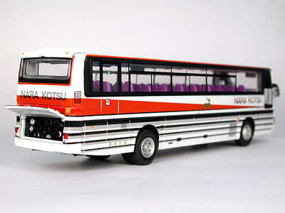 Click on image for larger photograph