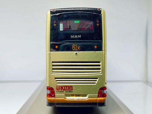 Click on image for larger photograph