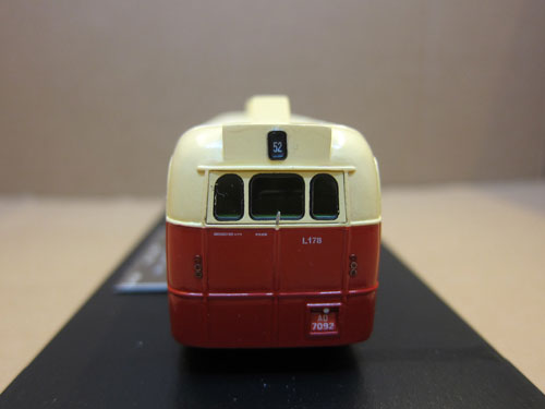 Click on image for larger photograph