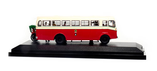 Click on image for larger photograph